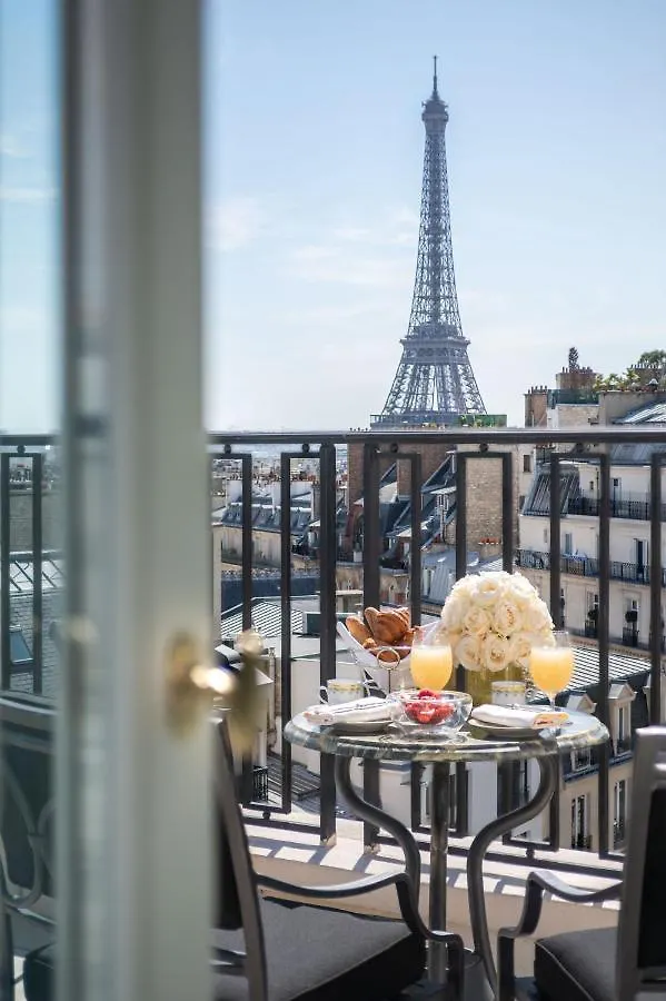 Four Seasons George V Hotel 5*