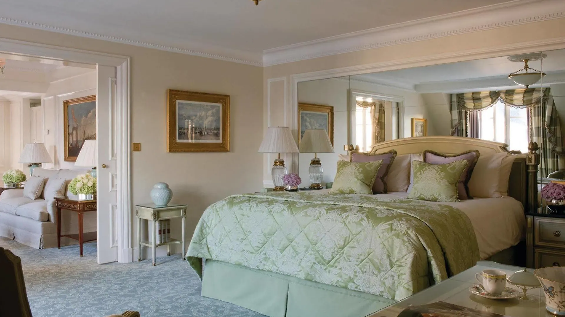 Four Seasons George V Hotel Paris