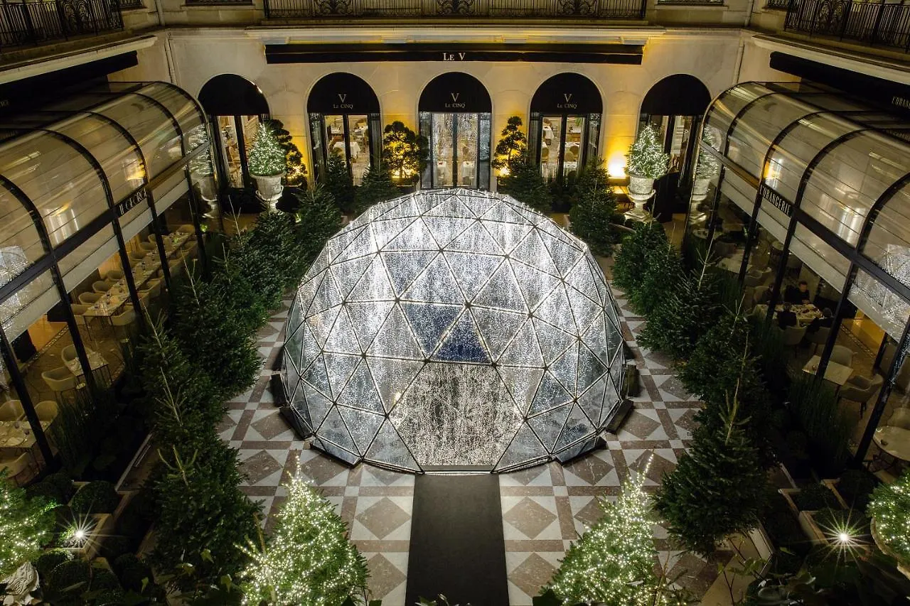 מלון Four Seasons George V 5*